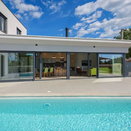 Villa 115